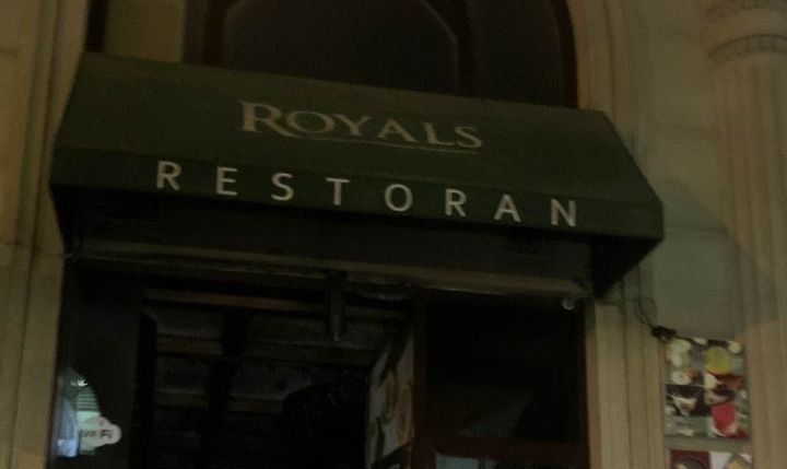 Bakıdakı "Royals" restoranı yanıb