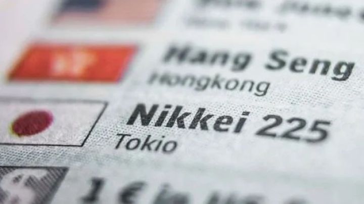 Nikkei  33 ilin ən yüksək səviyyəsinə çatıb