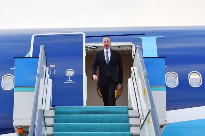Prezident İlham Əliyev Birləşmiş Ərəb Əmirliklərində işgüzar səfərdədir
