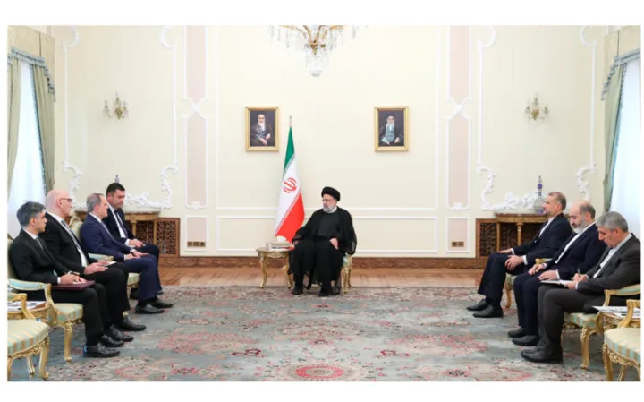 Ceyhun Bayramov İran Prezidenti ilə görüşüb