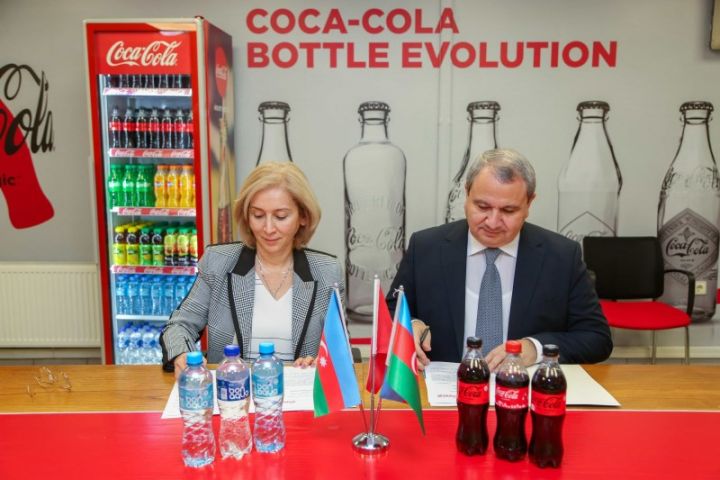 Coca-Cola Bakı Dövlət Universiteti ilə tərəfdaşlıq memorandumu imzaladı