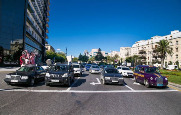 Maşın bazarında “ucuzlaşma” görüntüsü: Əslində qiymətlər demək olar dəyişməyib