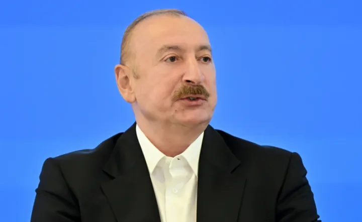 "Həm Qərb, həm də Şərq istiqamətində qonşularımızla əlaqələrimiz əladır"