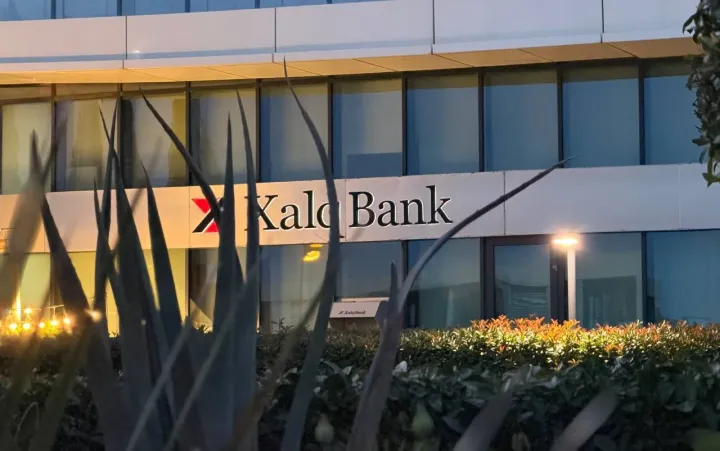 “Xalq Bank”ın kredit portfeli böyüyüb, 1,9 milyard manatı ötüb
