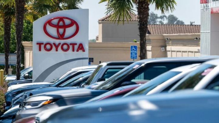 Toyota yenə dünyanın ən çox avtomobil satan şirkəti oldu – Volkswagen ilə fərq böyüdü