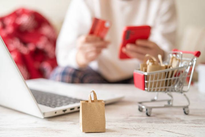 Bəzi bank müştərilərinin kart hesablarında yaranan problemə aydınlıq gətirildi