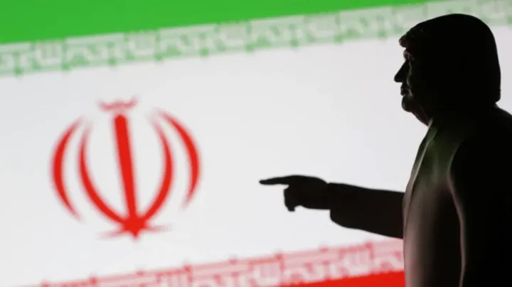 Trampdan etirafı: “İranın neftini ələ keçirmək istəyirəm”