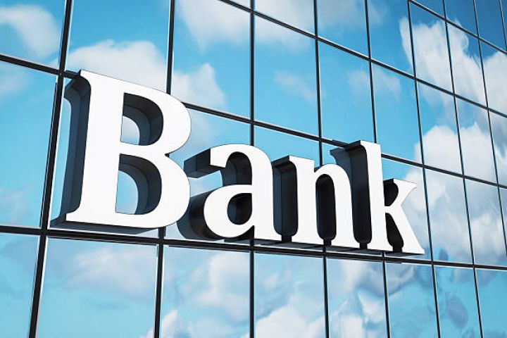 Bu banka əhalidən böyük vəsait axını baş verib
