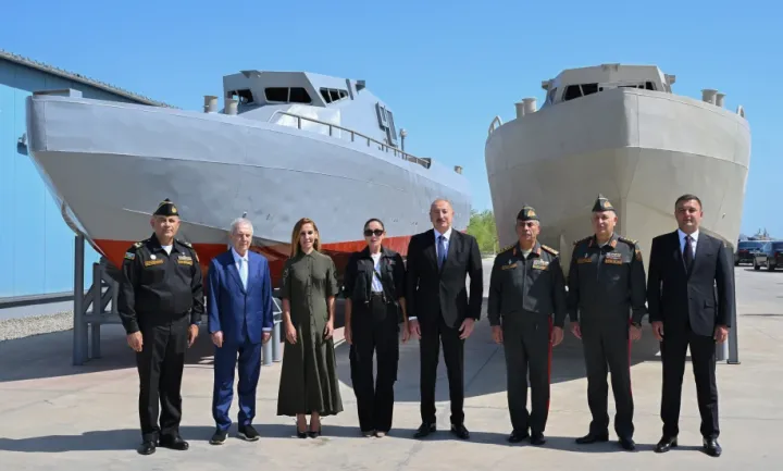 Azərbaycanın yeni dəniz silahları nümayiş etdirildi – FOTO