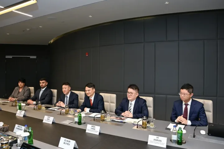 Azərbaycan və Huawei arasında yeni əməkdaşlıq istiqamətləri müzakirə olundu