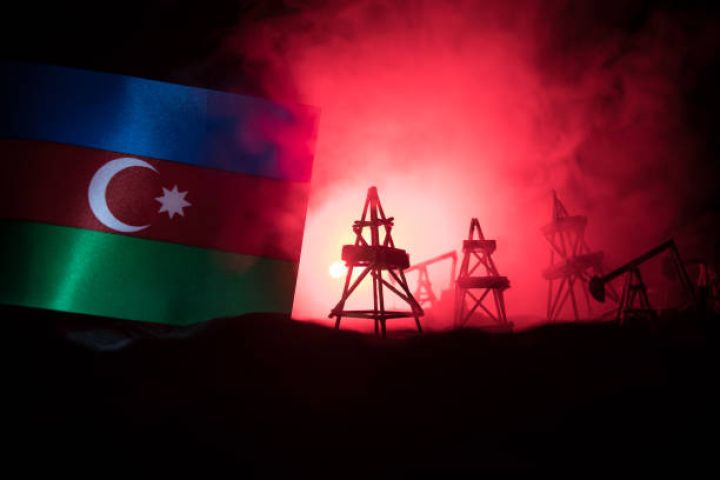 Azərbaycan eyni həcmdə qaza görə daha az gəlir əldə edib