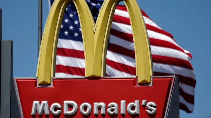 McDonald’s niyə Walmart və Amazon-un ardınca reklam biznesinə daxil olur?