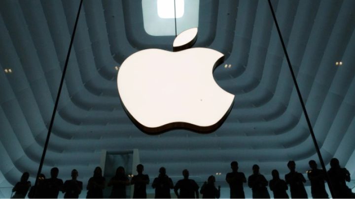 Güclü iPhone satışları hesabına Apple şirkətinin gəliri rekord qırıb